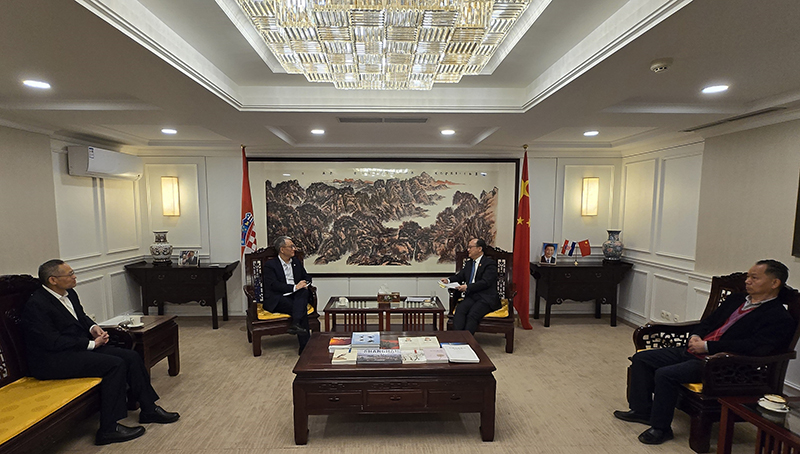 拜會(huì)駐克羅地亞齊前進(jìn)大使.jpg