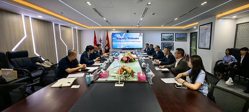 會(huì)議照片.jpg