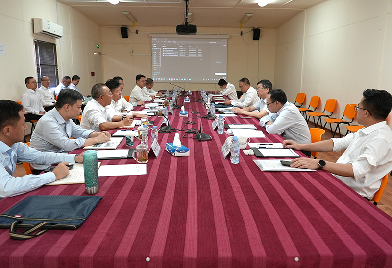 座談會(huì).jpg